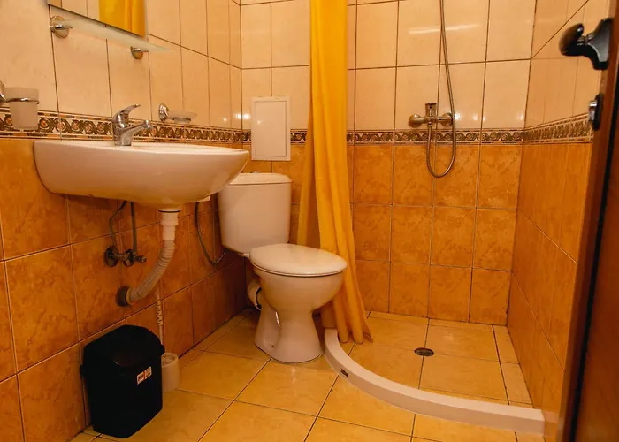 In The Center Of Sunny By Flat Mаnаger 써니비치